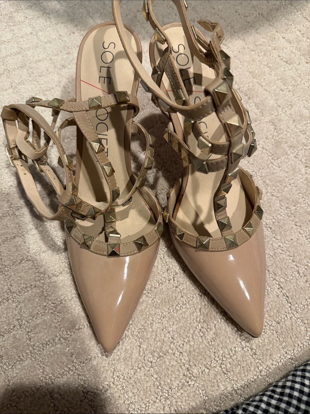 Never worn Sole Society Patent Nude Pointed-Toe Studded Slingback Heels